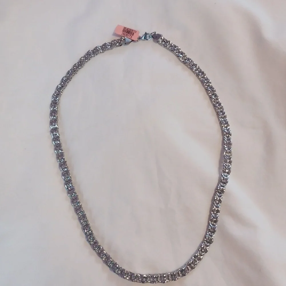 Elegant Bismark Weave Chain 20
